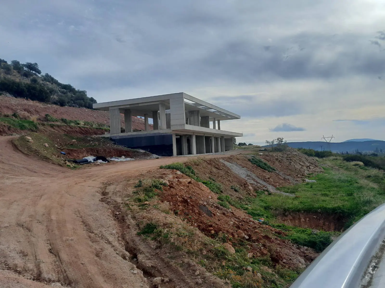 Σκυροδετήσεις κατοικίας στο Δρέπανο